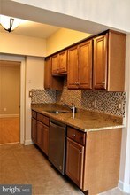 6060 California Cir-Unit -110 in Rockville, MD - Building Photo - Building Photo