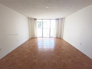 800 West Ave in Miami Beach, FL - Building Photo - Building Photo