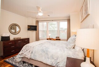 1008 Tremont St in Boston, MA - Building Photo - Building Photo