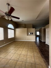 1156 Coral Rainbow Ave in Las Vegas, NV - Building Photo - Building Photo