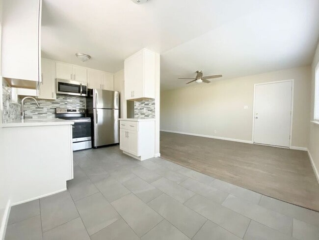 227 Madrone St in Redwood City, CA - Building Photo - Building Photo