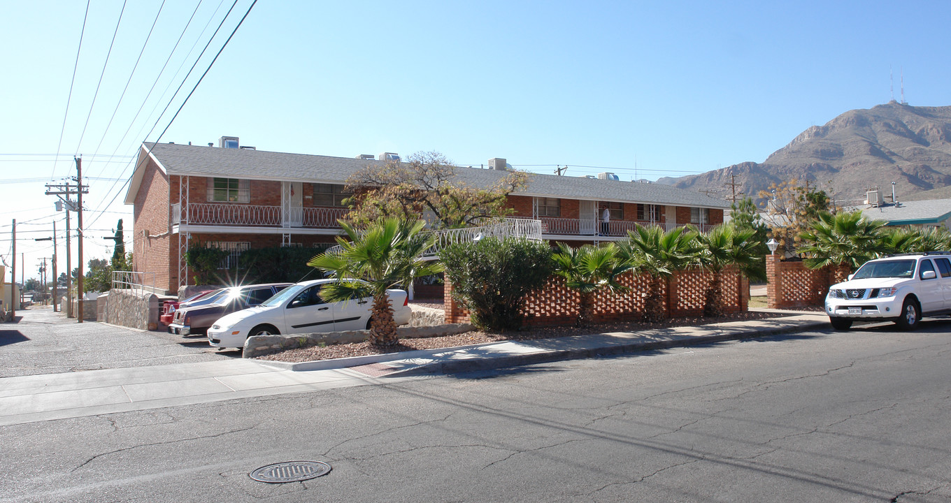 2816 Harrison Ave in El Paso, TX - Building Photo