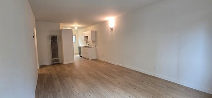 4311 Coldwater Canyon Ave, Unit 1 in Studio City, CA - Building Photo - Building Photo