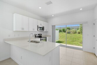 16530 San Nicola Pl in Bradenton, FL - Building Photo - Building Photo