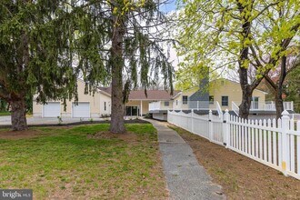370 Ganttown Rd in Sewell, NJ - Building Photo - Building Photo