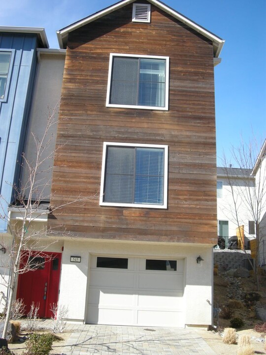 545 Logan Jacob Ln in Reno, NV - Building Photo