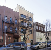 158 India St in Brooklyn, NY - Foto de edificio - Building Photo