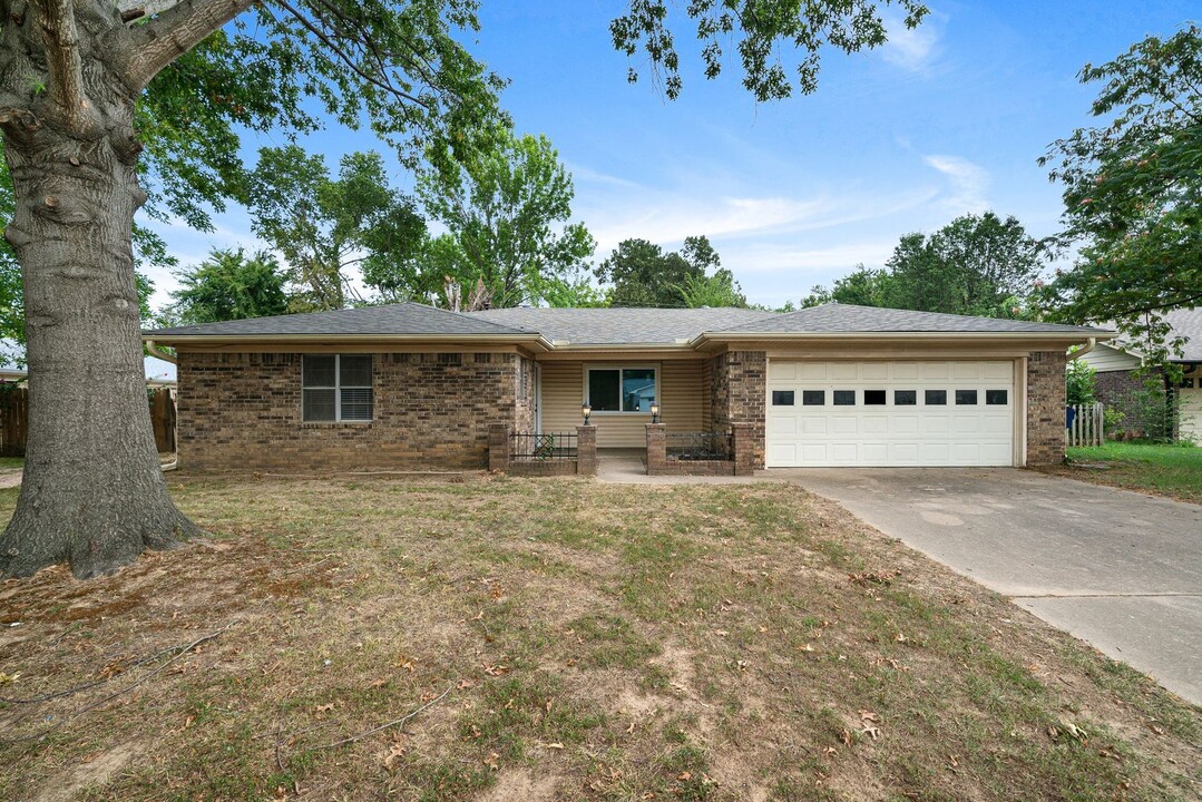 1713 Harvard Ave in Fort Smith, AR - Building Photo