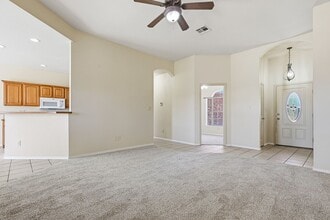 Conveniently Located 4 Bedroom 2 Bath Home in Alamogordo, NM - Building Photo - Building Photo