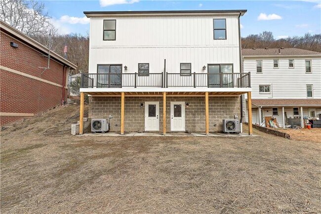 377 Beaver St in Leetsdale, PA - Building Photo - Building Photo