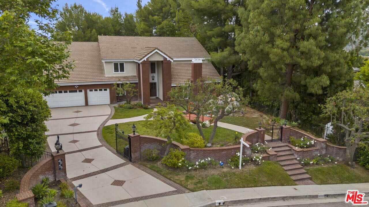 4055 Nogales Dr in Los Angeles, CA - Building Photo