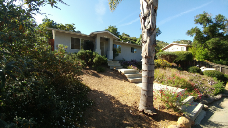 920 Silverbrook Dr in El Cajon, CA - Building Photo