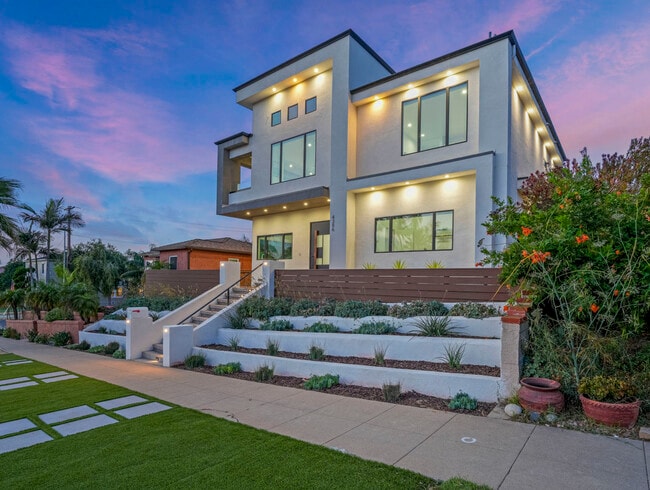 property at 4386 Newport Ave