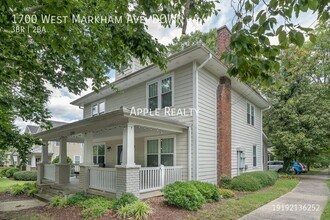 1700 W Markham Ave in Durham, NC - Foto de edificio - Building Photo