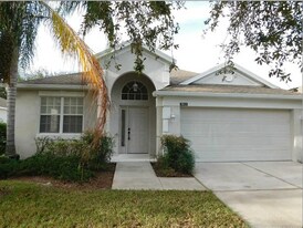9813 Secret Cove Ln in Orlando, FL - Building Photo
