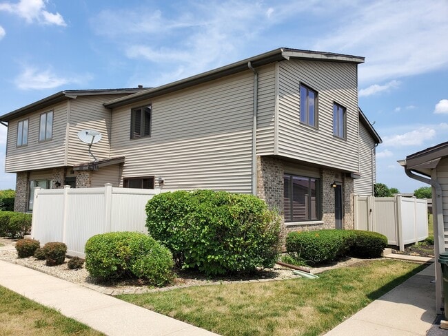property at 718 Lake Rd