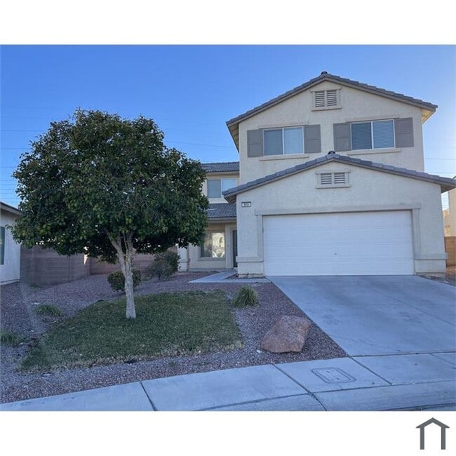 property at 909 E Malibu Sands Ave