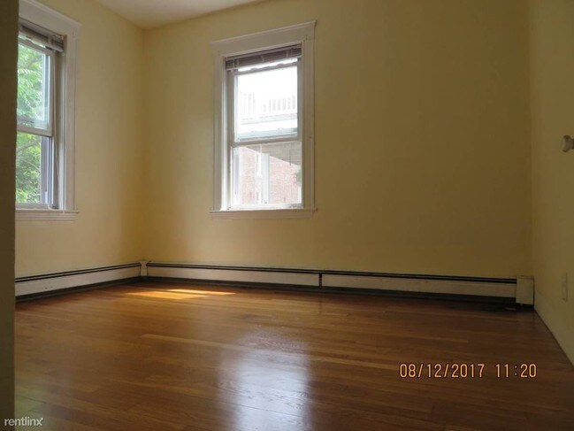 21 Claymoss Rd-Unit -Apt 2 in Boston, MA - Building Photo - Building Photo