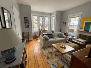 18 Andrews St, Unit 1 in Providence, RI - Building Photo - Building Photo