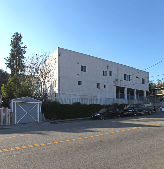 2915 Lincoln Park Ave in Los Angeles, CA - Foto de edificio - Building Photo