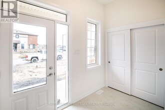 508 Edenderry Wy in Ottawa, ON - Building Photo - Building Photo