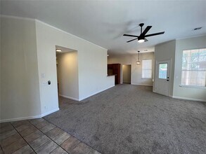 909 Pruett Dr in Edmond, OK - Building Photo - Building Photo