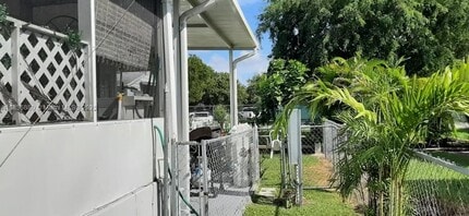 35303 SW 180th Ave in Homestead, FL - Building Photo - Building Photo