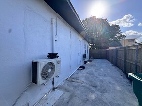 9050 NW 31st Ave in Miami, FL - Building Photo - Building Photo