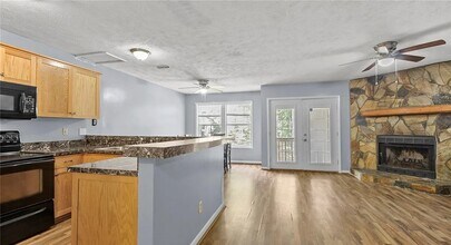 1000 Wood Creek Dr, Unit 1000 Wood Creek in Fayetteville, NC - Building Photo - Building Photo