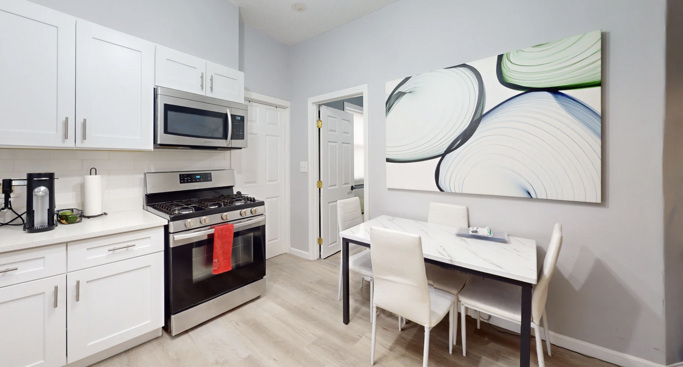 45 Morris St, Unit 1 in Boston, MA - Building Photo