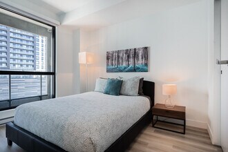 1438 Avenue Overdale in Montréal, QC - Building Photo - Building Photo
