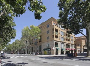 Paseo Plaza in San Jose, CA - Building Photo - Building Photo