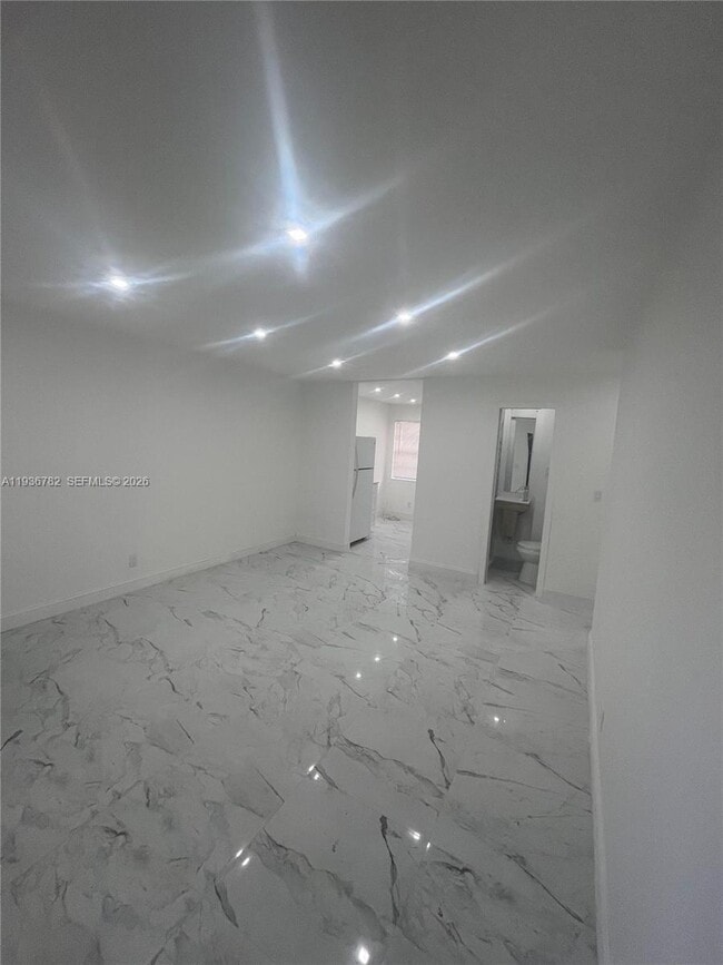 property at 505 N 24th Ave