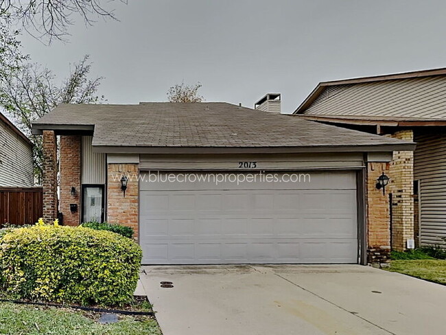 property at 2013 Via Miramonte