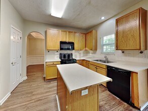 540 Gables Ct in Mcdonough, GA - Building Photo - Building Photo