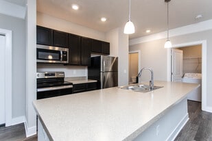 Dooley's Orchard in Lewis Center, OH - Building Photo