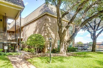 4420 Harlanwood Dr in Fort Worth, TX - Building Photo - Building Photo