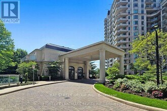 20-1120 Bloorview Pl in Toronto, ON - Building Photo - Building Photo