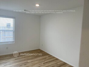 22260 Stoney Ravine Dr in New Caney, TX - Foto de edificio - Building Photo