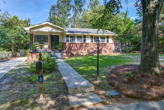 property at 919 Huntington Ave