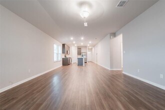 1642 Settlers Glen Dr in Round Rock, TX - Building Photo - Building Photo