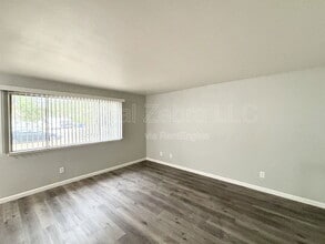 3275 Cheyenne Dr in Merced, CA - Building Photo - Building Photo