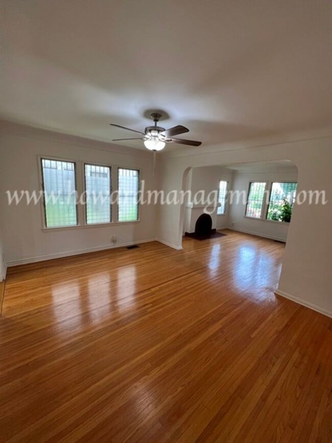 property at 1445 S Canfield Ave
