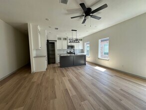 2113 20th St in Lubbock, TX - Building Photo - Building Photo