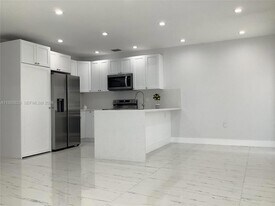1653 SW 17th Terrace in Miami, FL - Building Photo