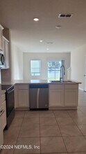 894 Observatory Pkwy in Jacksonville, FL - Foto de edificio - Building Photo