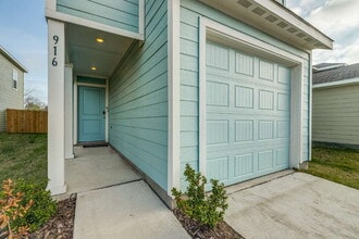 916 Grebe Dr in Princeton, TX - Building Photo - Building Photo