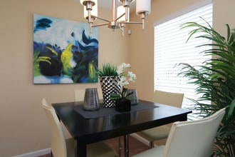 Somerset in Houston, TX - Building Photo - Interior Photo