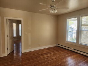 157 N Clinton St in Poughkeepsie, NY - Building Photo - Building Photo
