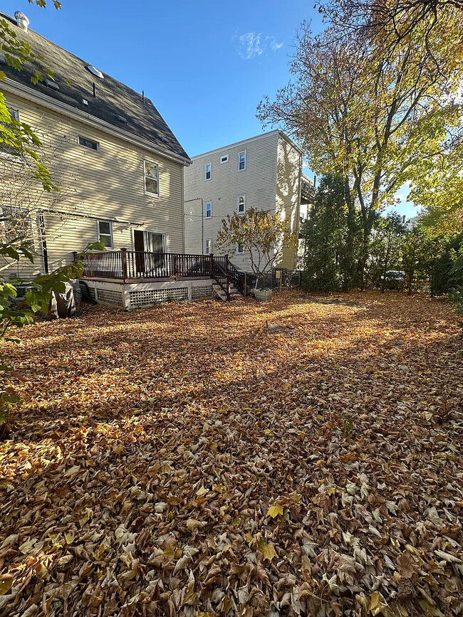 28 Montfern Ave in Boston, MA - Building Photo - Building Photo